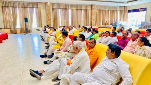 बैठक में उपस्थित लोकसभा संचालन समिति के सदस्य 